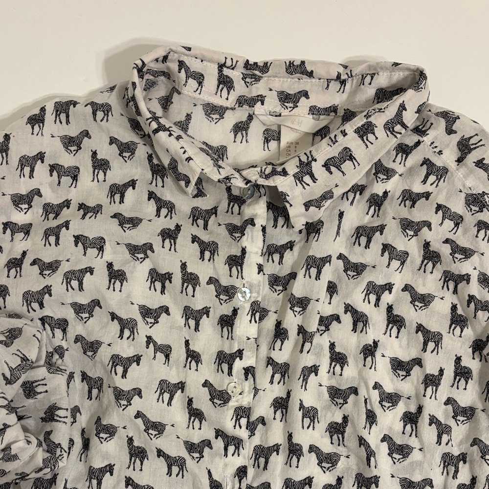 Lightweight Zebra Print Button-Up Shirt - 8